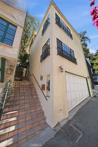 9624 Highland Gorge Drive, Beverly Hills, CA 90210