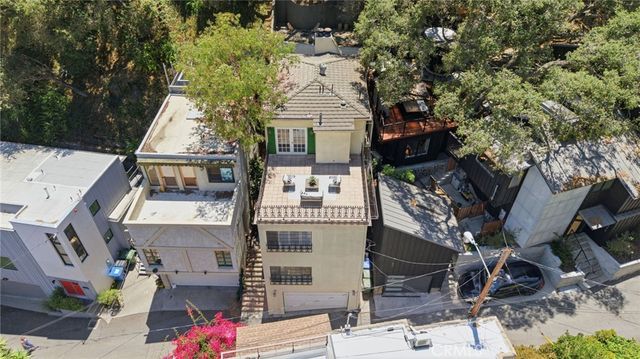 9624 Highland Gorge Drive, Beverly Hills, CA 90210