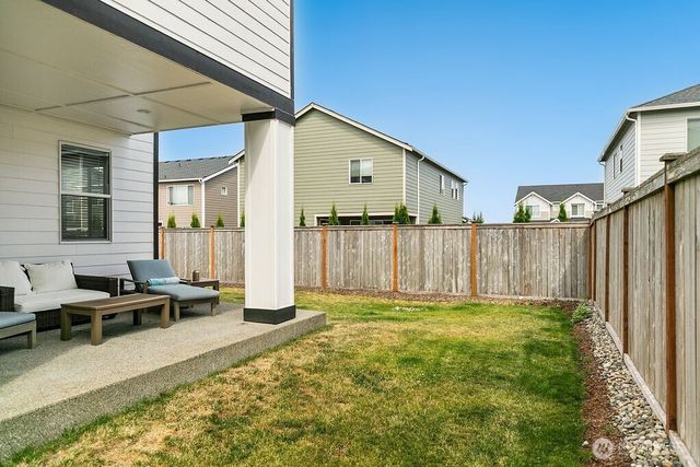 1235 Panoramic Loop, Bremerton, WA 98312