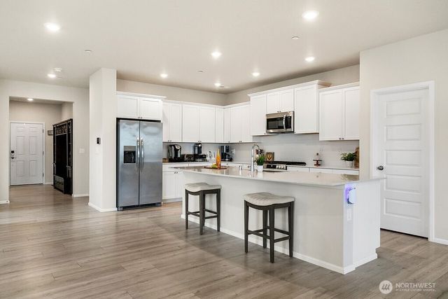 1235 Panoramic Loop, Bremerton, WA 98312
