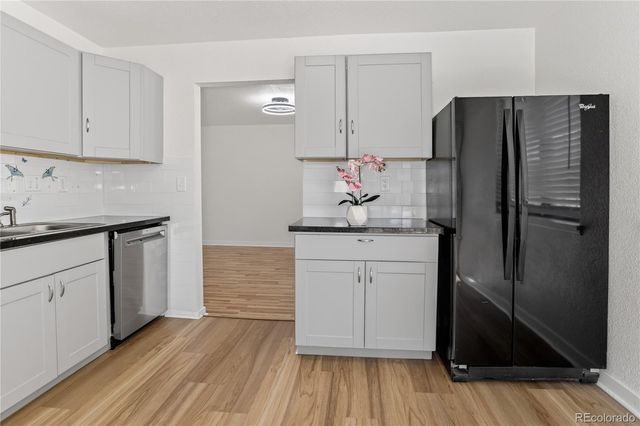 3174 W Center Avenue, Denver, CO 80219