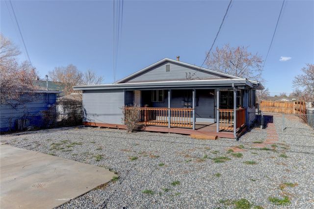 3174 W Center Avenue, Denver, CO 80219