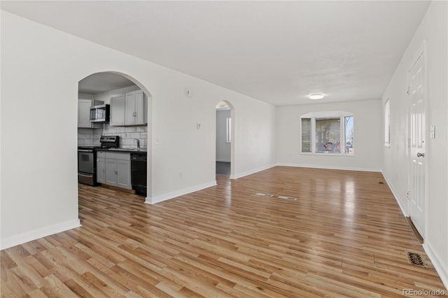 3174 W Center Avenue, Denver, CO 80219