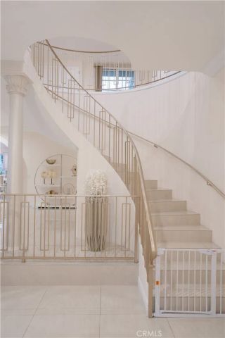 1135 E Verdugo Avenue, Burbank, CA 91501