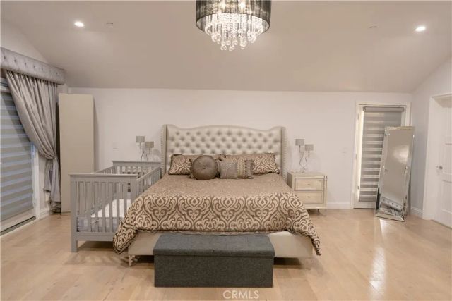 1135 E Verdugo Avenue, Burbank, CA 91501