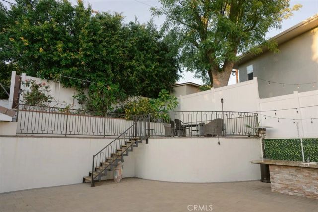 1135 E Verdugo Avenue, Burbank, CA 91501