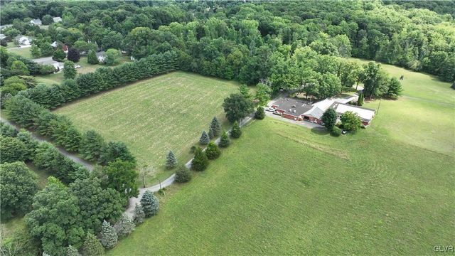 104 Bady Lane, Bushkill Twp, PA 18091
