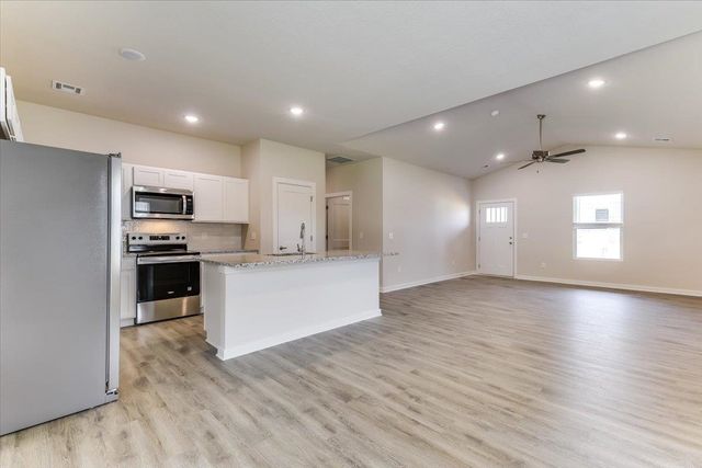 1783 W Redbud Lane, Goddard, KS 67052