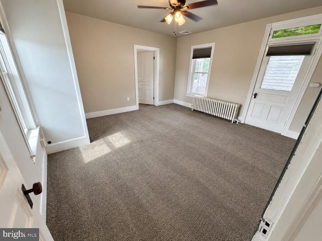 90 N REAMSTOWN RD, Stevens, PA 17578