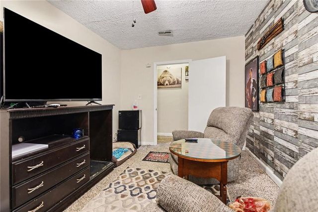 11553 Matthews Trail, Hampton, GA 30228