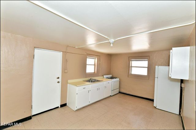 8058 Gilbert Drive, El Paso, TX 79907