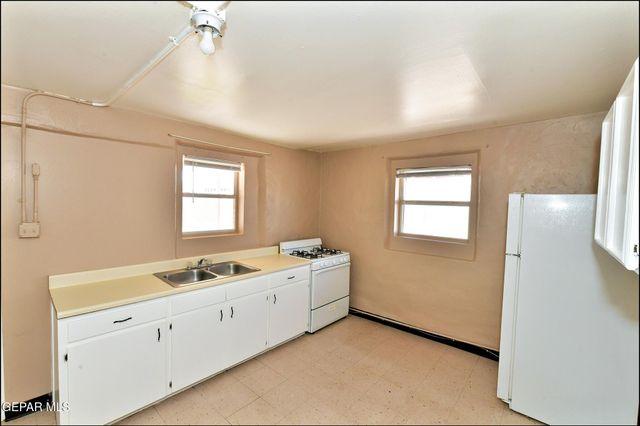 8058 Gilbert Drive, El Paso, TX 79907