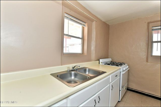 8058 Gilbert Drive, El Paso, TX 79907