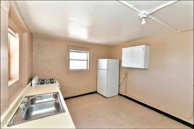 8058 Gilbert Drive, El Paso, TX 79907