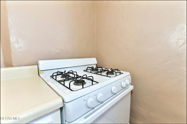 8058 Gilbert Drive, El Paso, TX 79907