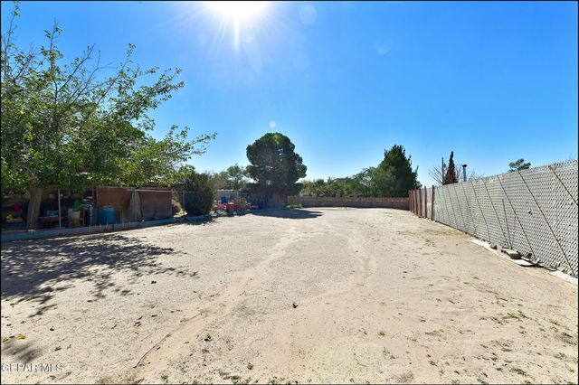 8058 Gilbert Drive, El Paso, TX 79907