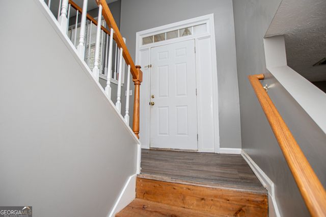 44 Greystone Lane NW, Cartersville, GA 30121