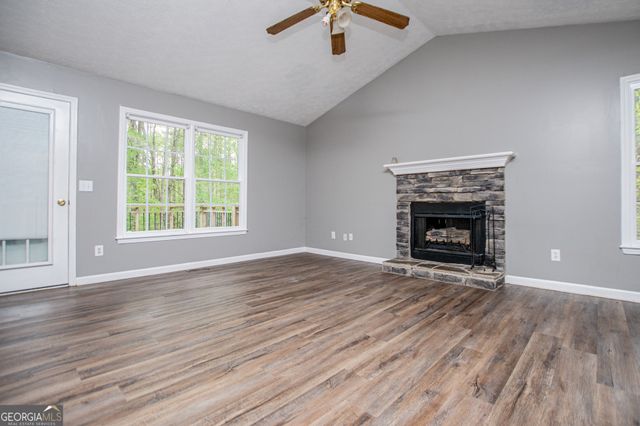 44 Greystone Lane NW, Cartersville, GA 30121
