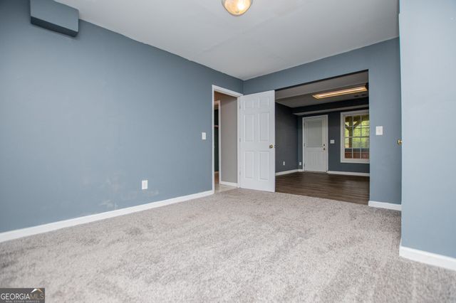 44 Greystone Lane NW, Cartersville, GA 30121