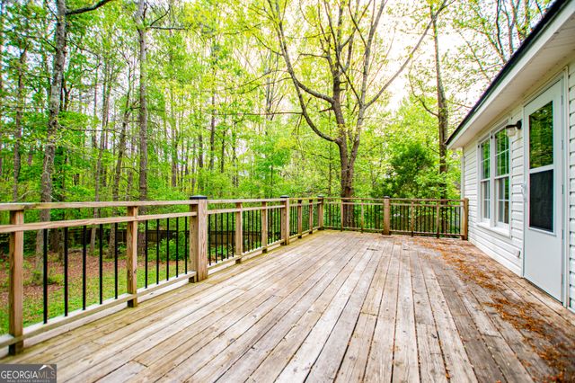 44 Greystone Lane NW, Cartersville, GA 30121