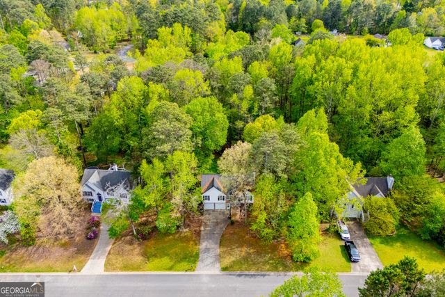 44 Greystone Lane NW, Cartersville, GA 30121