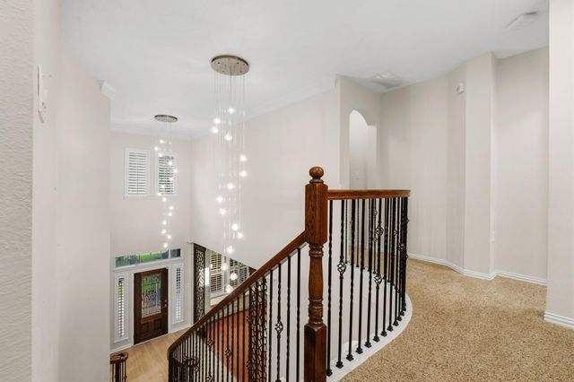 7 Lovenote Court, The Woodlands, TX 77382