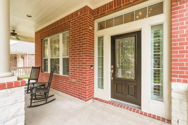 7 Lovenote Court, The Woodlands, TX 77382