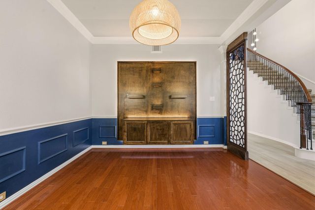 7 Lovenote Court, The Woodlands, TX 77382