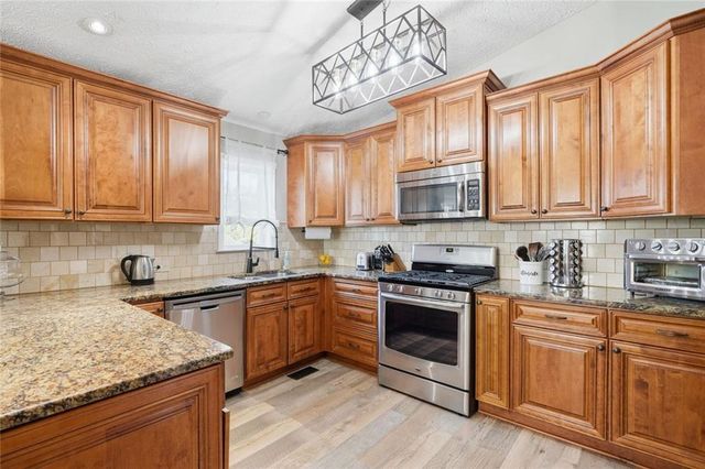 99 Hartley Woods Drive, Kennesaw, GA 30144