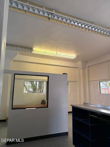 817 Texas Avenue, El Paso, TX 79901