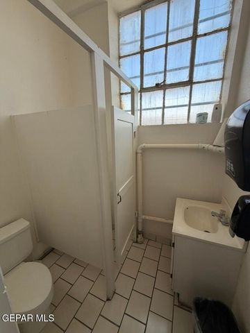 817 Texas Avenue, El Paso, TX 79901