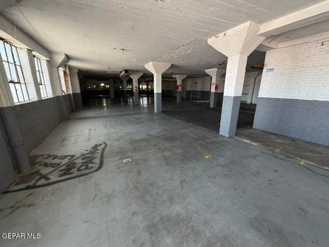 817 Texas Avenue, El Paso, TX 79901