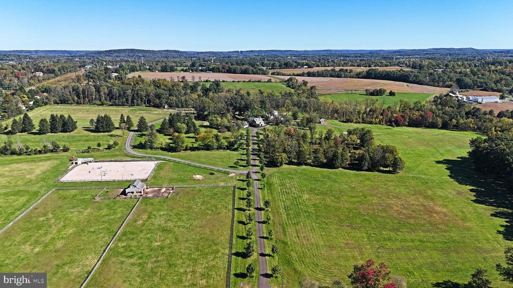 1515 SUGAR BOTTOM RD, FURLONG, PA 18925 — exterior