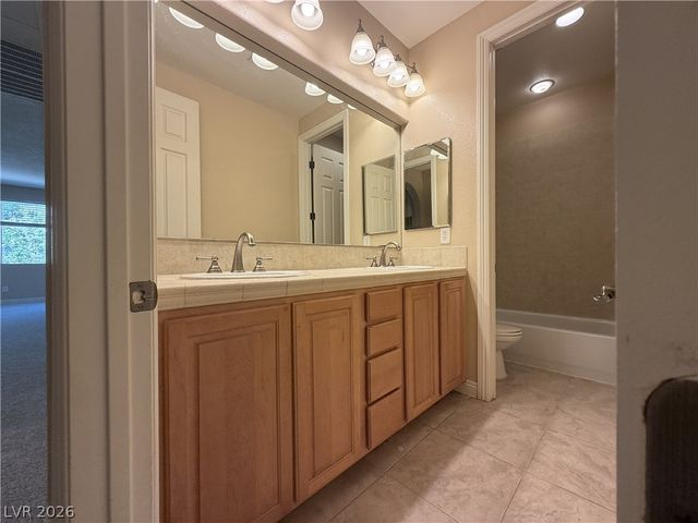 12116 La Carta Court, Las Vegas, NV 89138