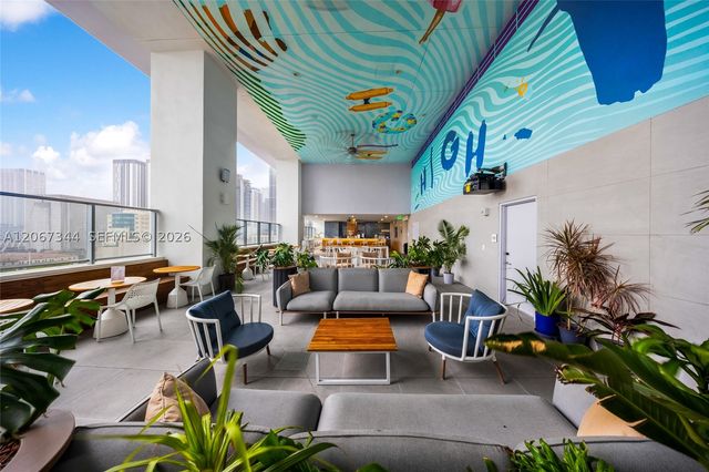227 NE 2nd St 3107, Miami, FL 33132