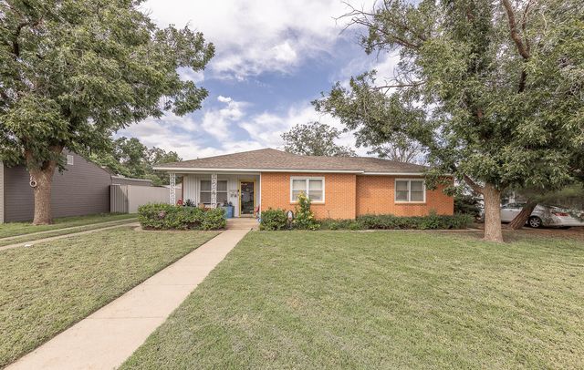 1718 28th Street, Lubbock, TX 79411