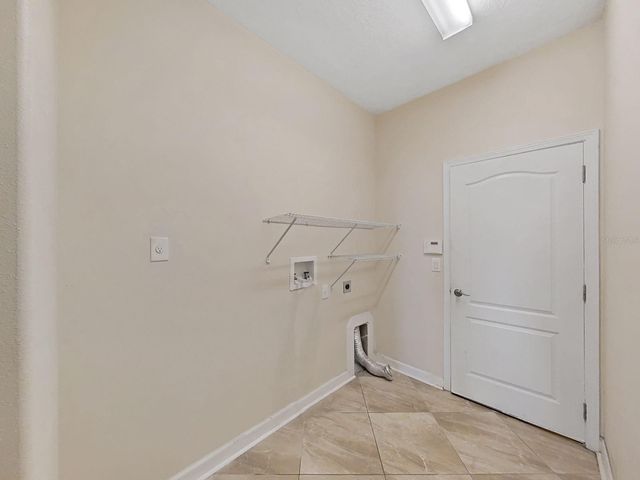 2422 ALLEGHENY VALLEY STREET, Ruskin, FL 33570