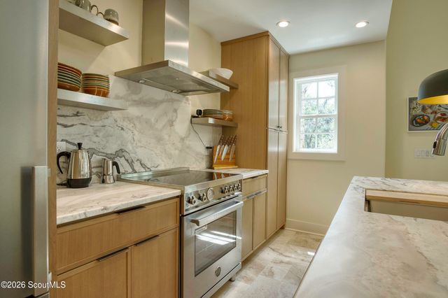 202 Bartlett Street, St. Marys, GA 31558