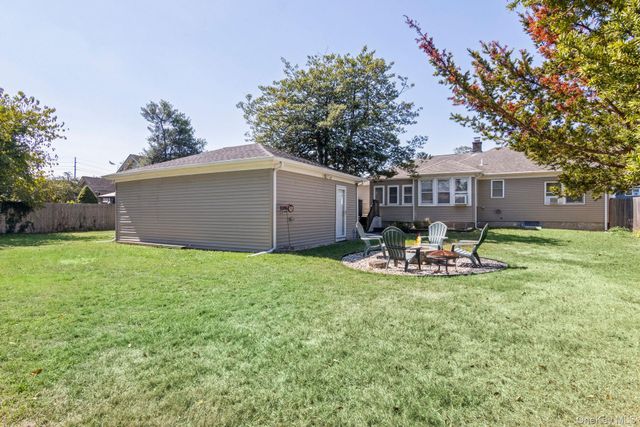 1333 Richland Boulevard, Bay Shore, NY 11706