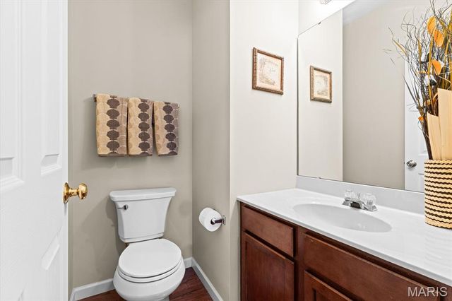 915 Red Scarlet Court, Shiloh, IL 62221