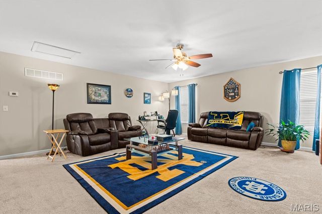 915 Red Scarlet Court, Shiloh, IL 62221