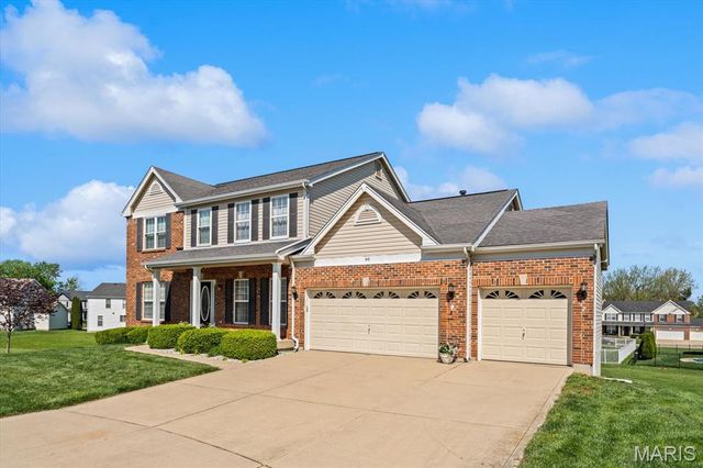 915 Red Scarlet Court, Shiloh, IL 62221