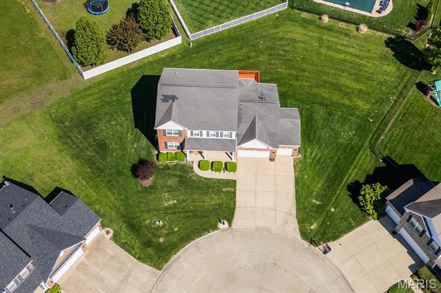 915 Red Scarlet Court, Shiloh, IL 62221