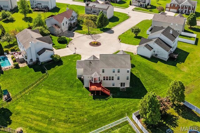 915 Red Scarlet Court, Shiloh, IL 62221