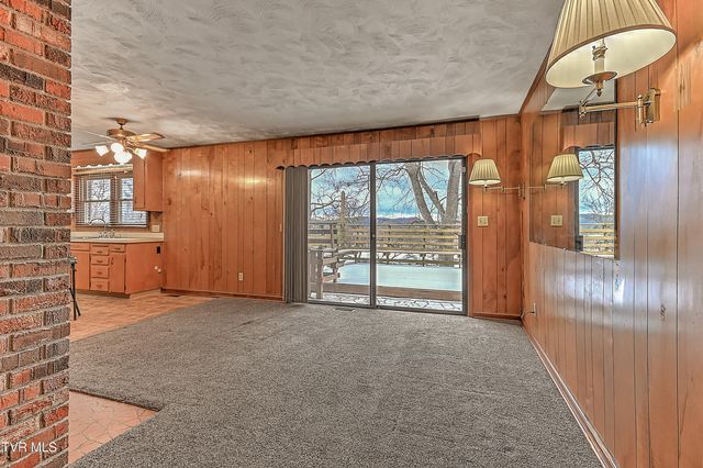 420 Terry Drive, Bristol, VA 24201