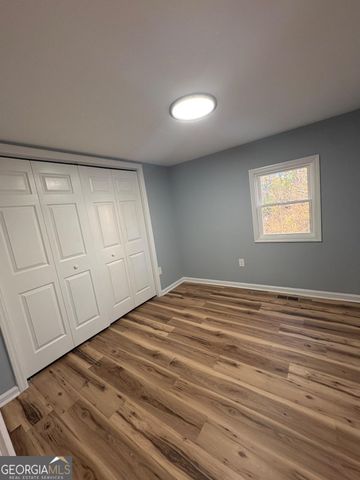 286 Pine Avenue, Commerce, GA 30529