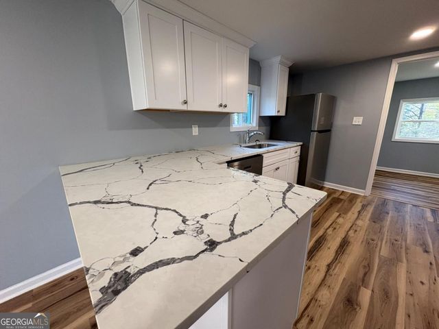 286 Pine Avenue, Commerce, GA 30529