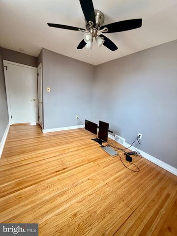 901 COOKE LN, Norristown, PA 19401