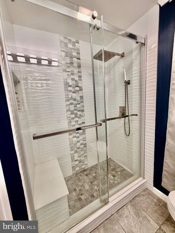 901 COOKE LN, Norristown, PA 19401