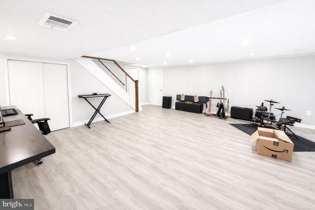 901 COOKE LN, Norristown, PA 19401